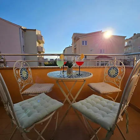 Apartment Moreno